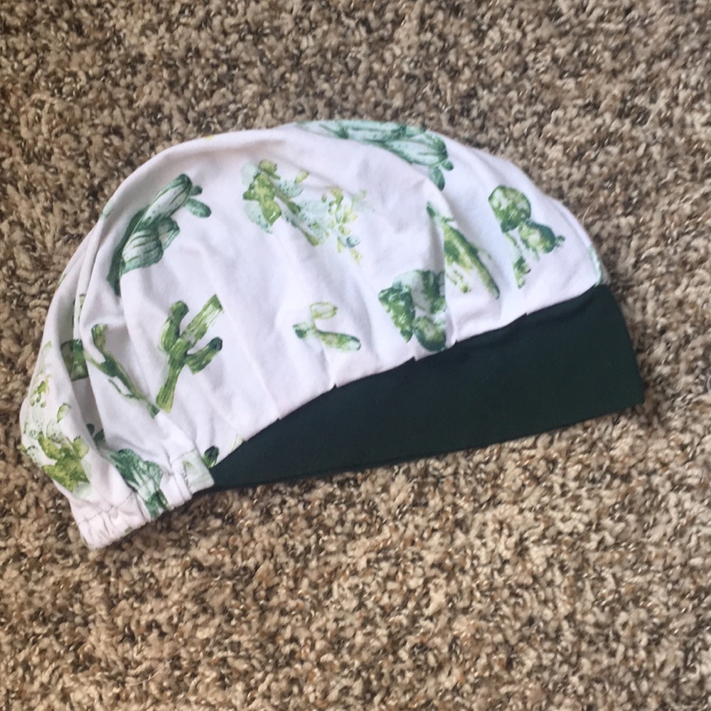 HANDMADE SCRUB CAP